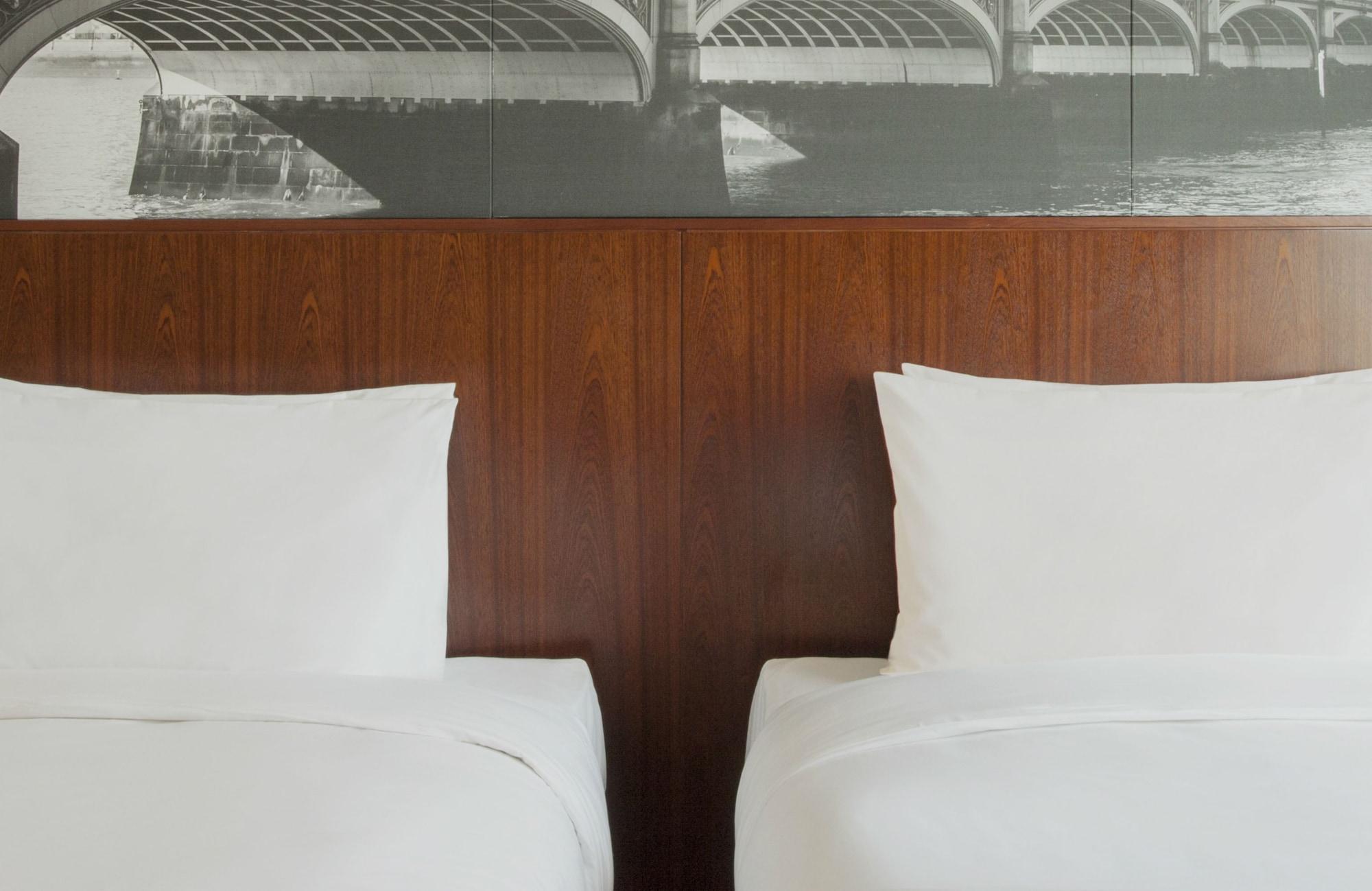 Hyatt Place West London Hayes Hillingdon Bagian luar foto