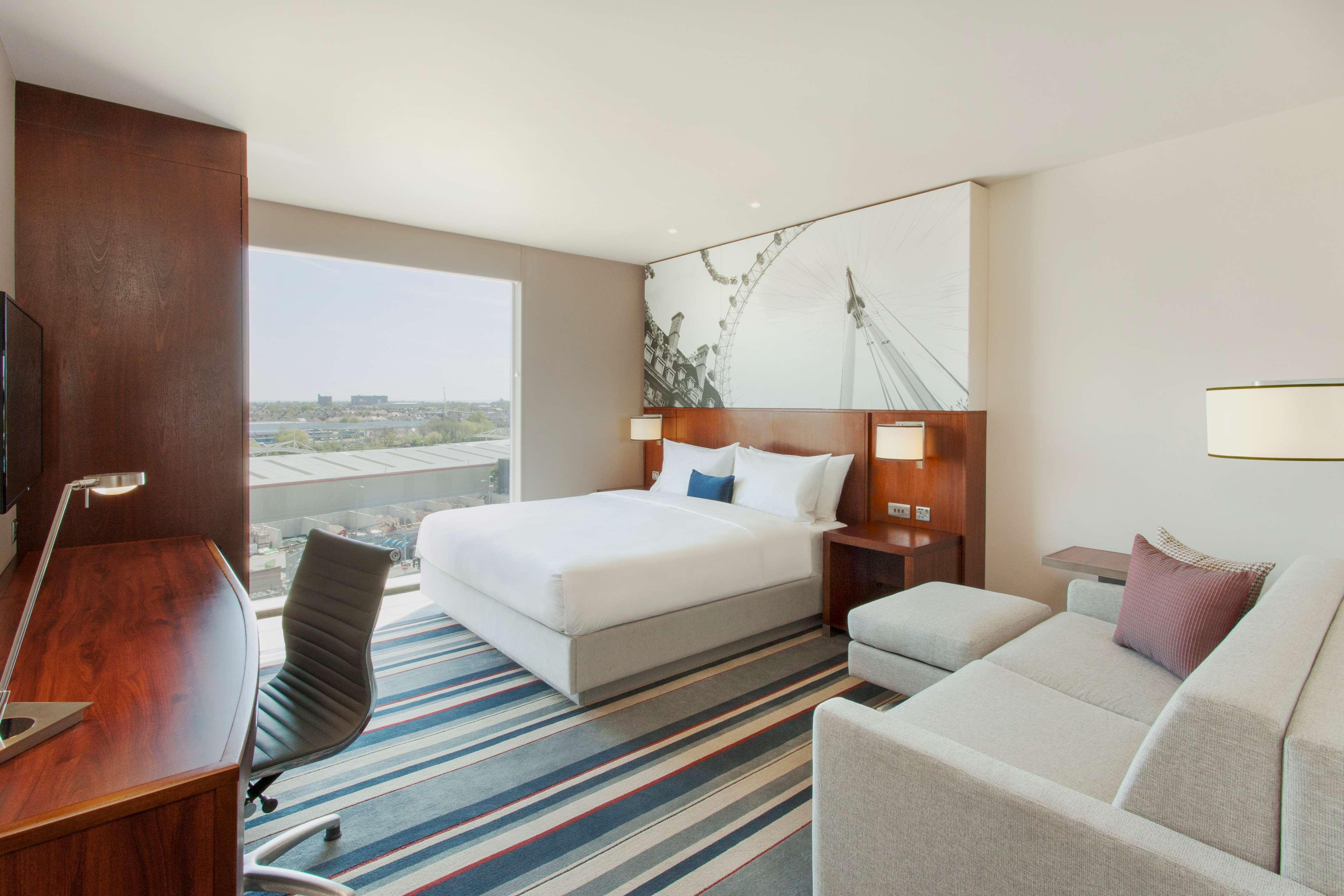 Hyatt Place West London Hayes Hillingdon Bagian luar foto