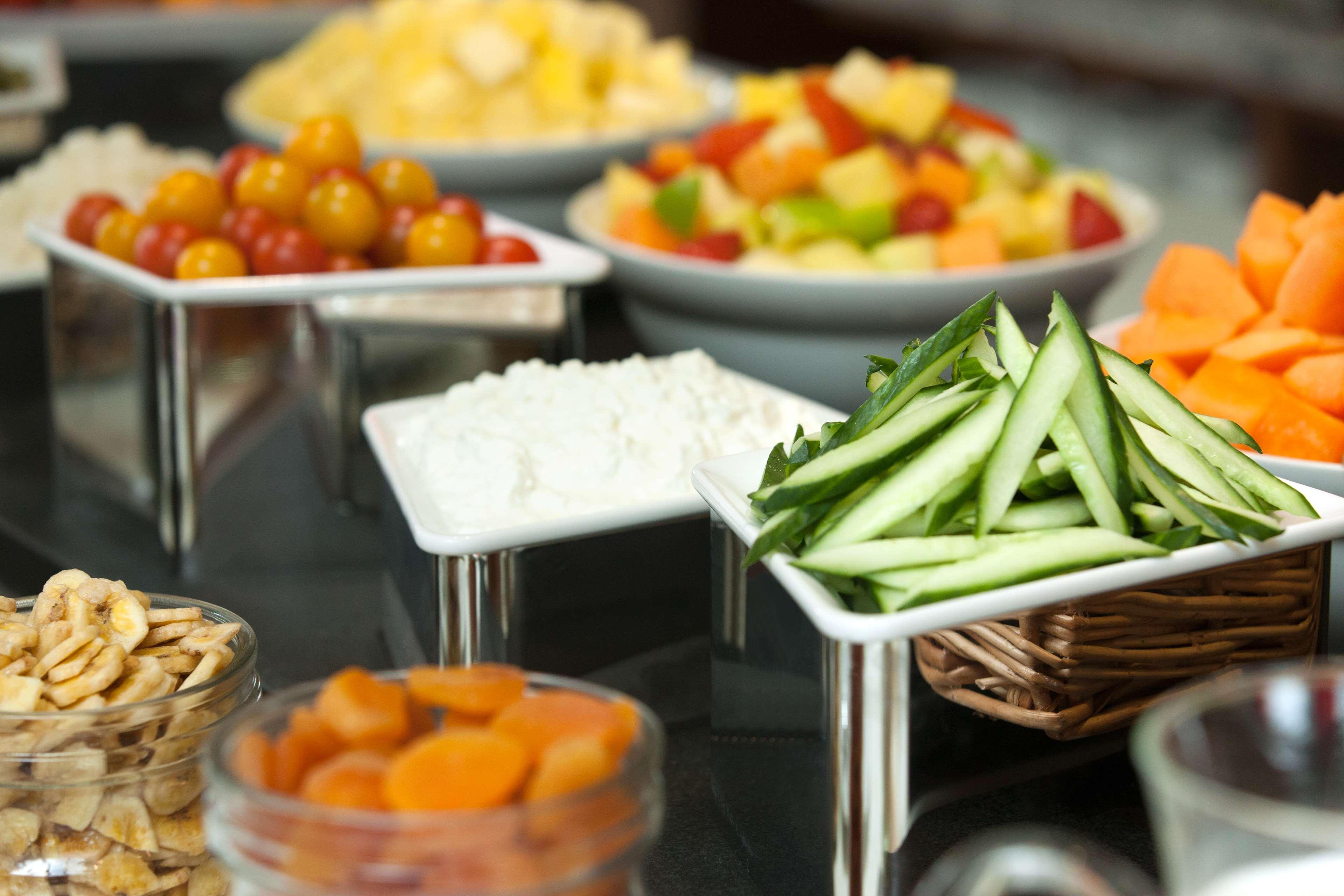 Hyatt Place West London Hayes Hillingdon Bagian luar foto