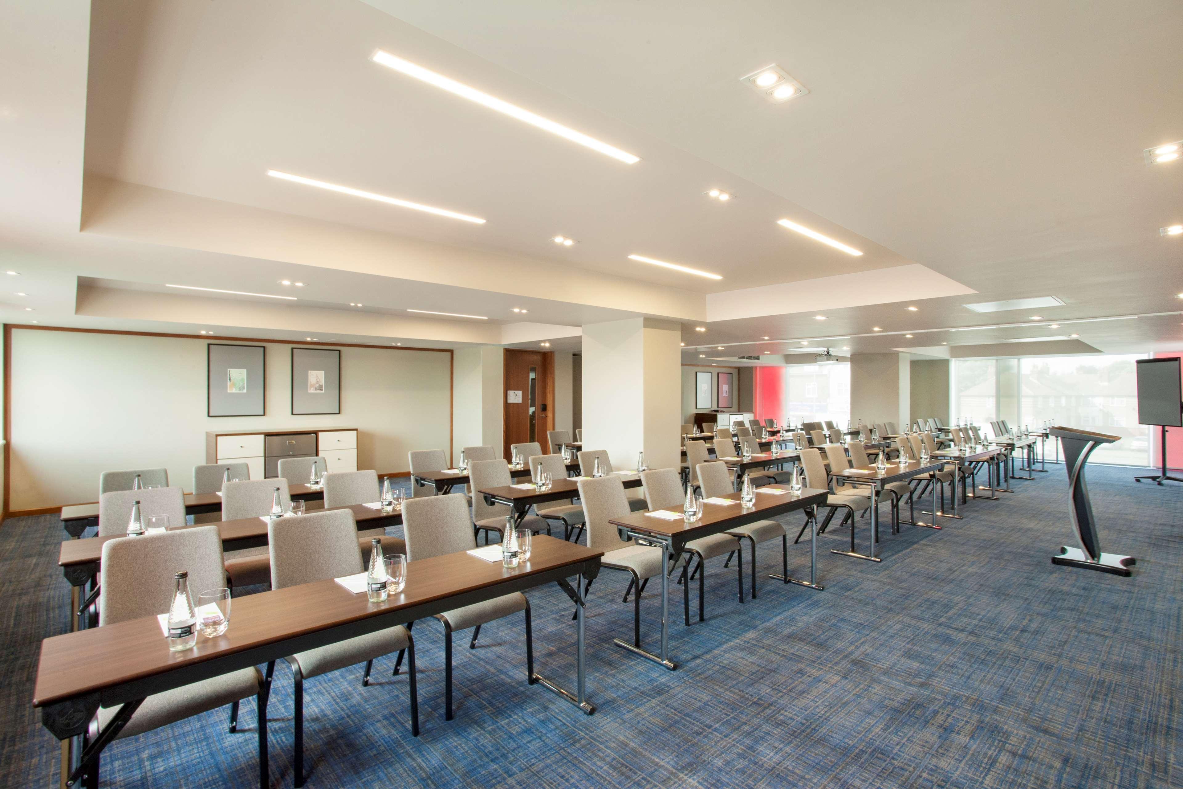 Hyatt Place West London Hayes Hillingdon Bagian luar foto